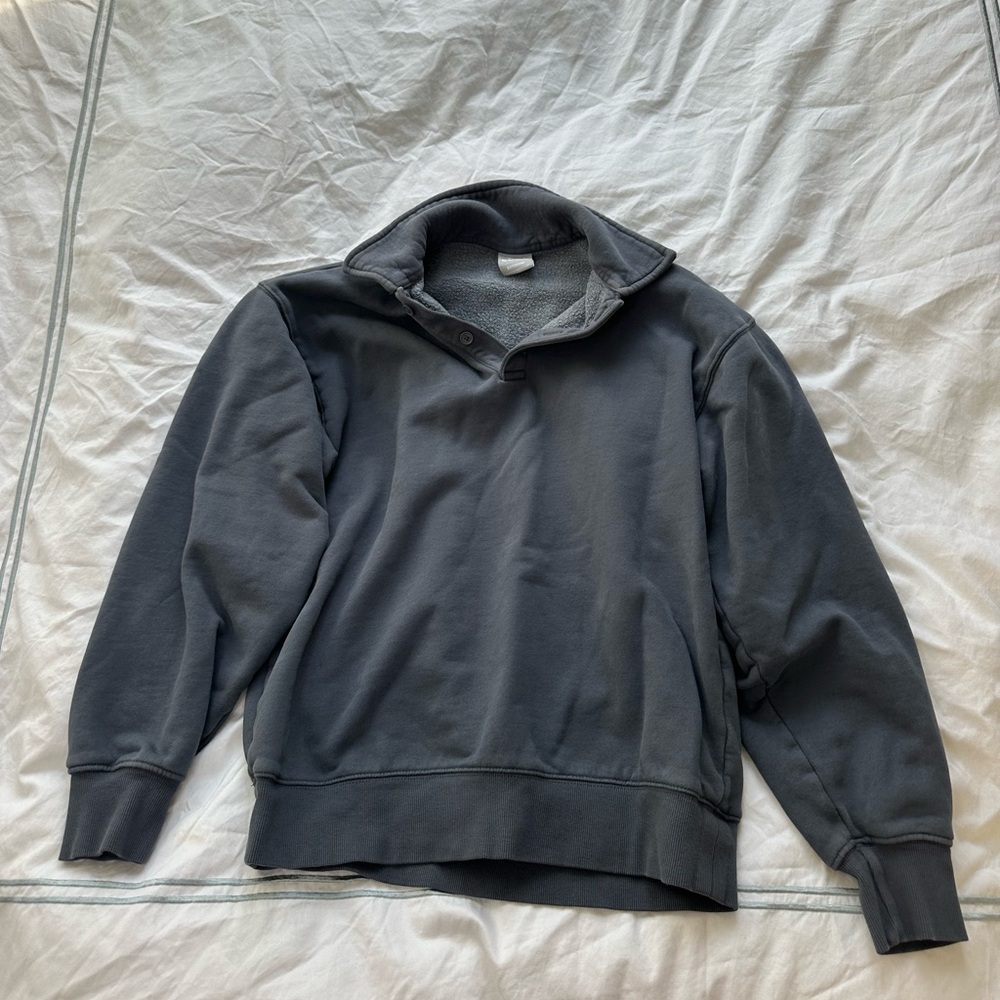 TNA Fleece Sweater in Size XS
